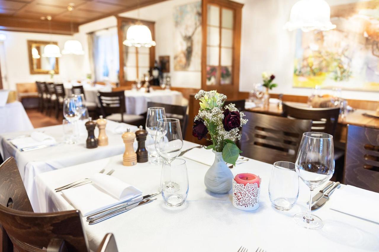 & Restaurant Hasenstrick 3*